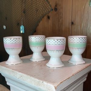 4 piece porcelain creamer/shot set.
